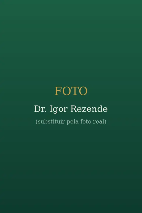 Dr. Igor Rezende, advogado trabalhista, em retrato profissional